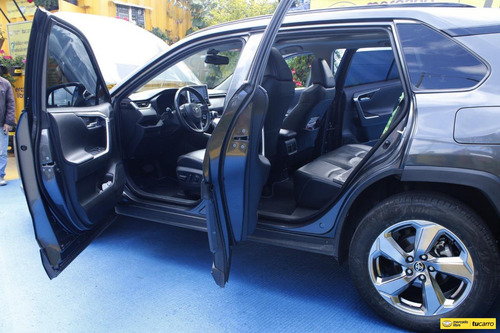 Imagen 10 de 25 de Toyota Rav4