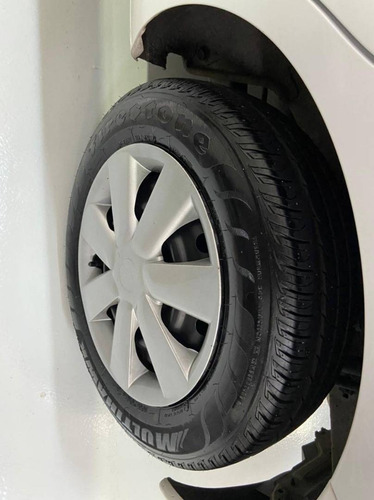 Imagem 5 de 7 de Nissan March 1.0 S 12v Flex 4p Manual