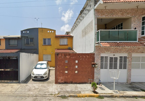 Venta De Casa En Col. Las Bajadas, Veracruz Bp 