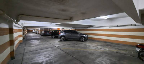 Imagen 2 de 3 de Cocheras Venta Recoleta