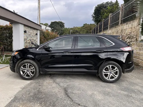 Ford Edge 3.5 Titanium