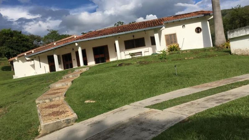 Imagen 1 de 14 de Gabriel Rivas Casa En Venta En Urb. Hato Royal Valencia Cod: Foc-843