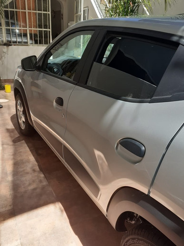 Renault Modelo Kwit