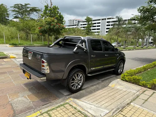 Toyota Hilux 2.5 Imv 4x2