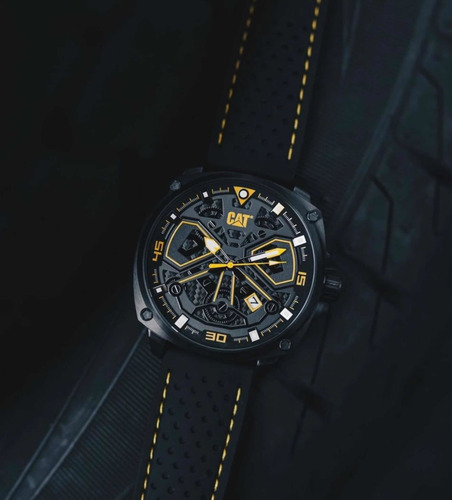 Imagen 4 de 9 de Reloj Caterpillar Hombre Tokio Acero Sumergible Wr100m