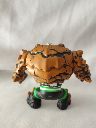 Gravattack Alien Hyper Ben 10 Omniverse Bandai (Usado)