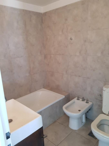 Imagen 5 de 17 de Departamento En Venta- Monoambiente - Zona Ituzaingo Centro - Edificio Con Amenities