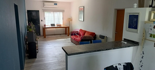 Casa En Venta En De Vicenzo Grande, Del Viso, Pilar