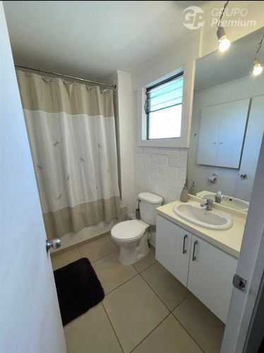 Hermosa Casa En Buin 3d-2b, Con Excelente Ubicación