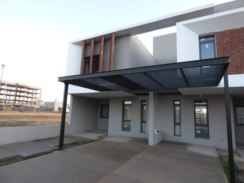Imagen 2 de 24 de Dúplex En Venta Docta