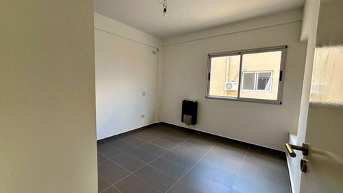 Venta Ph - 4 Amb A Estrenar Patio Y Jardín