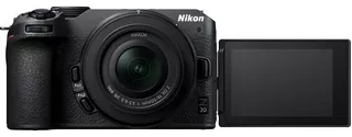 Cámara sin espejo Nikon Z30 con lente de 16-50 mm