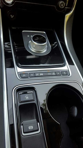 Jaguar Xe Pure 2.0 Turbo 250 Hp 49 Mil Km Año 2016