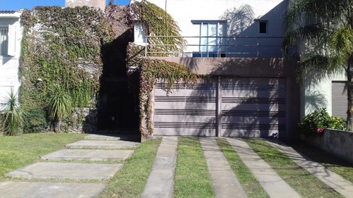 Imagen 1 de 12 de Barrio Terranova - Casa En Venta-3 Dormitorios ,apta Crédito