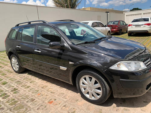 Renault Megane Grand Tour 1.6 Dynamique Hi-flex 5p