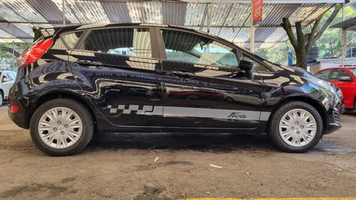Imagen 3 de 15 de Ford Fiesta 1.6 Se Hatchback Mt 2016