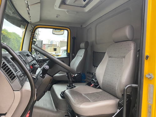 Vw 31-390 Consteletion 2018 6x4 Tanque 15 Mil Li. Financia.