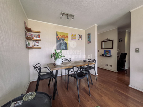 Excelente, Linda Vista 2 Dorm. Baños;estac.bodega. Areas Com