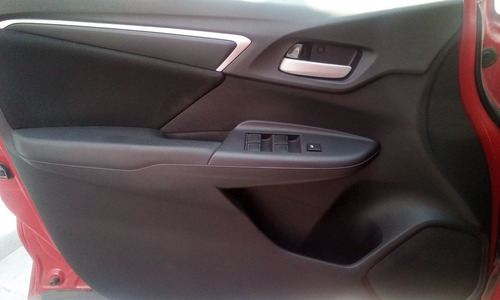 Imagen 9 de 15 de Honda Fit 2016 1.5 Cool Mt