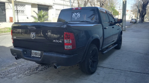 Ram 1500 5.7 V8 Laramie 4x4 2015