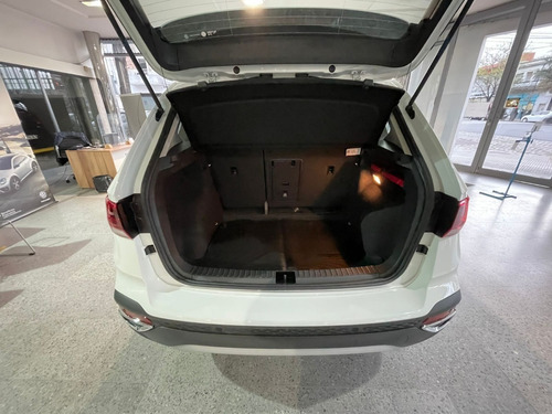 Vw Taos Confortline 250 1.4 Tsi 150 Hp At 2025