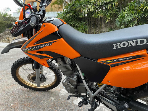 Imagem 4 de 10 de Honda Xr 250 Tornado