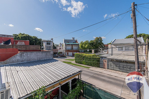 Venta Casa 4 Amb. C/garage, Patio Jardin Y Terraza