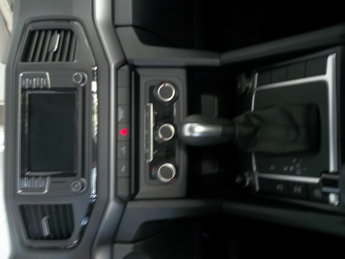 Imagen 10 de 25 de Volkswagen Amarok 3.0 Tdi 258 Hp Confortline 0 Km 2022