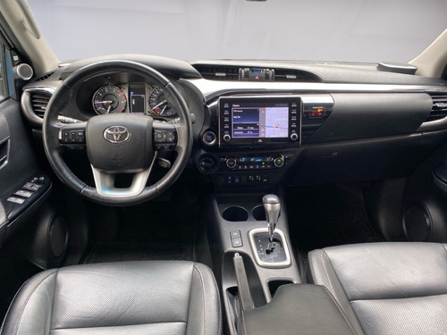 Toyota Picape Cabine Dupla SRX 2.8 TDI CD 4x4 (Aut)