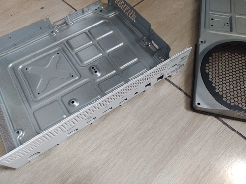 Carcaça Metálica Xbox One S (Usado)