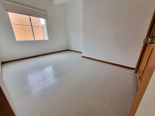 Apartamento Duplex En Venta En Laureles