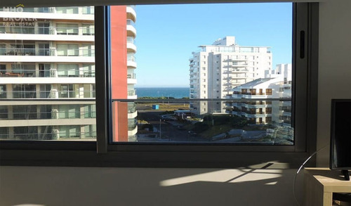 Imagen 7 de 13 de Hermoso Departamento En Venta Y Alquiler, Torre Esmeralda. Playa Brava - Punta Del Este - Punta Del Este Brava