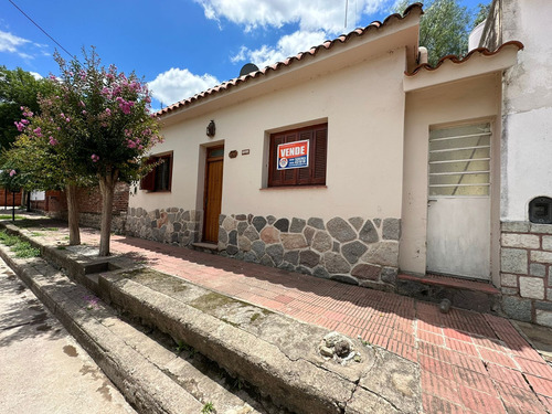 Venta Casa 2 Dormitorios Cosquín