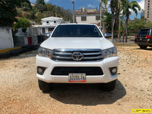 Toyota Hilux 4x4
