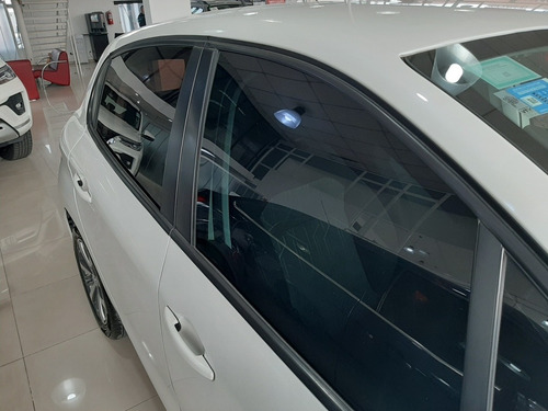 Imagen 2 de 6 de Polarizado Vehiculo