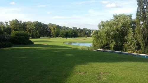 Excelente Casa Al Golf En Alquiler