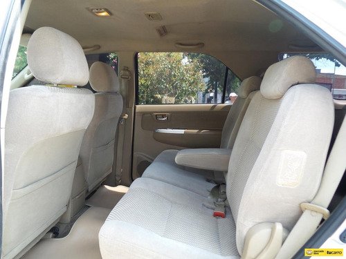 Imagen 11 de 25 de Toyota Fortuner Sr5
