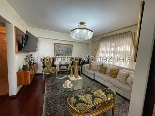 Exclusivo Apartamento Comodo Y Con Buena Distribucion En Venta En La Castellana Yf