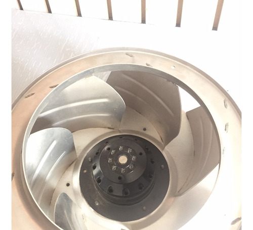 Ventilador Centrífugo Ebm 220vca 1070rpm 31cm R6e310-aj04-01 (Usado)