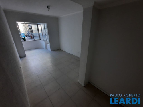 Imagem 2 de 15 de Apartamento - Centro - Sp - 645539