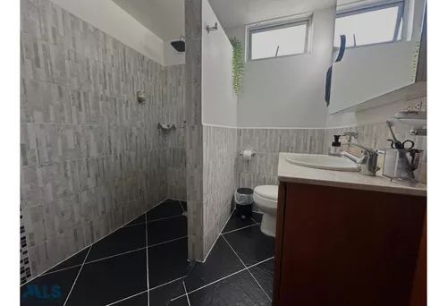 Apartamento Duplex En Venta En Sabaneta Loma San J...(mls#248937)