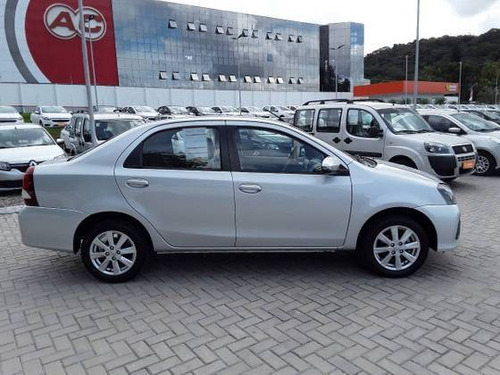 Imagem 9 de 9 de Toyota Etios 1.5 X Plus Sedan 16v Flex 4p Automático