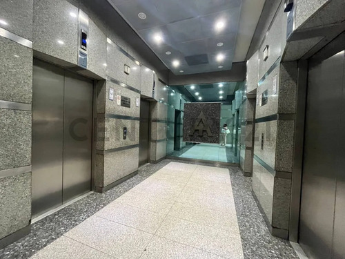 Arriendo Oficina Amoblada Metro Sta. Lucía