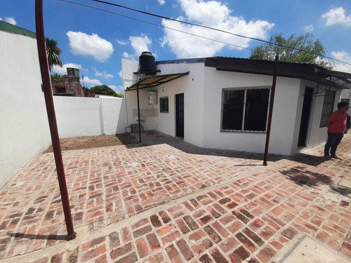 Imagen 3 de 10 de Casa En Ph En Alquiler. Ituzaingo Norte
