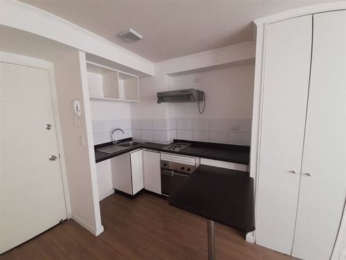 Departamento En Venta De 1 Dorm. En Estación Central