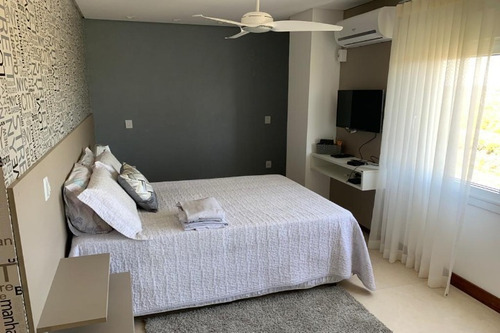 Imagem 15 de 22 de Casa À Venda Em Xangri-lá - Ca01216 - 68372233