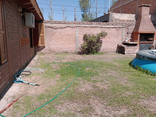 Venta De Casa En Bermejo, Guaymallen, Mendoza.