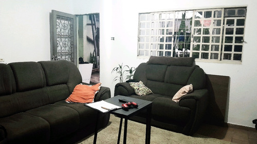 Sobrado Com Casa Nos Fundos E Um Ponto Residencial Do Lado