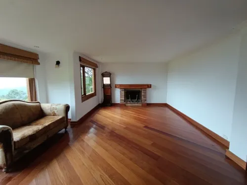 Finca En Arriendo Ubicada En Rionegro Sector Rotonda Sajonia (22136).