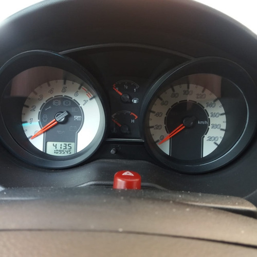 Ford Fiesta Sedan 1.6 Flex 4 P - 2009/2010